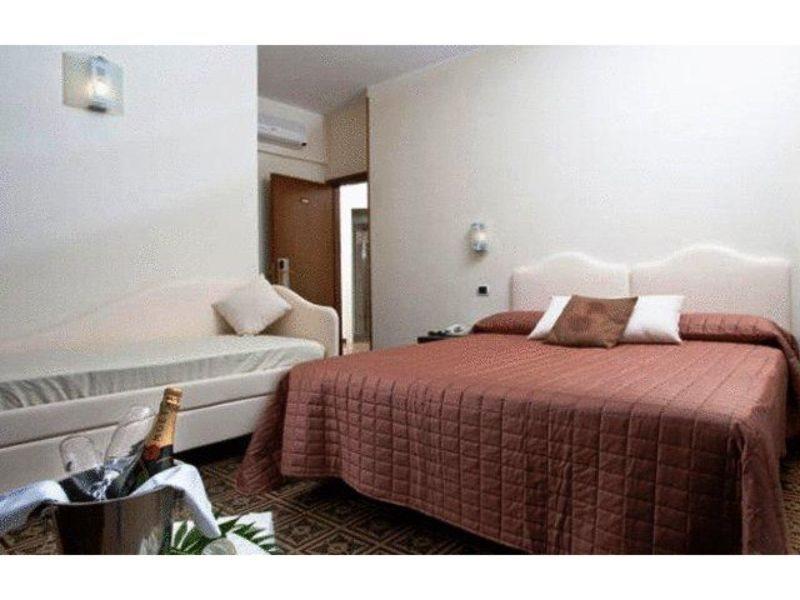 Hotel Welcome San Benedetto del Tronto Luaran gambar